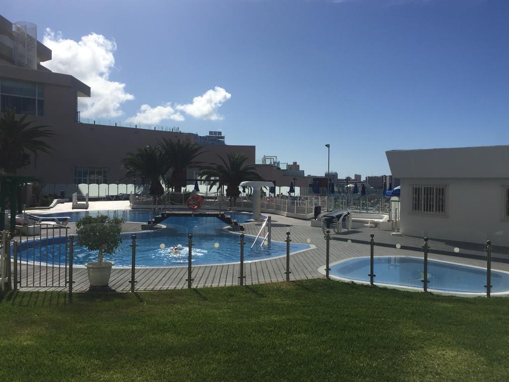 Primera línea de mar ! Wuifi y parking gratis! Costa Adeje  Exterior foto